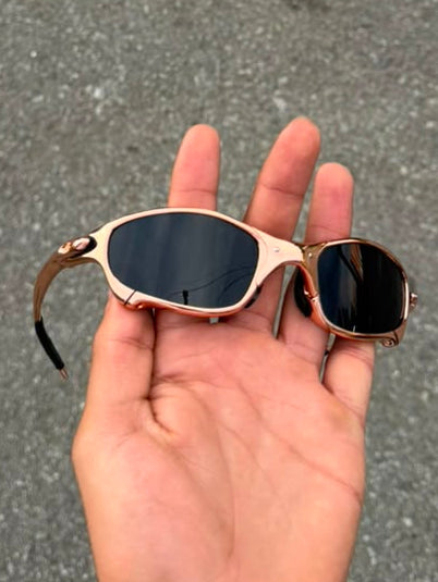 Juliet dorado lente negro