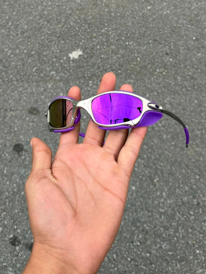 Juliet Fantasma Violeta + Sideblinders