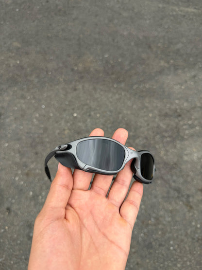 Juliet X Metal + Sideblinders
