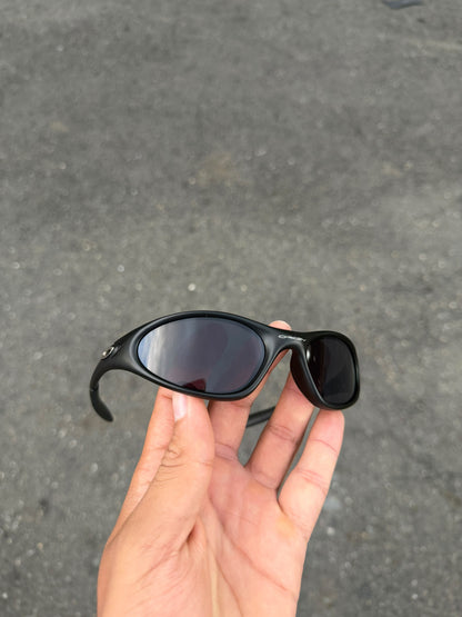 Minute black