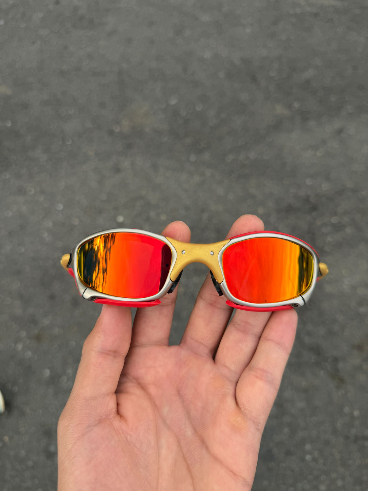Juliet Red 24k + Sideblinders